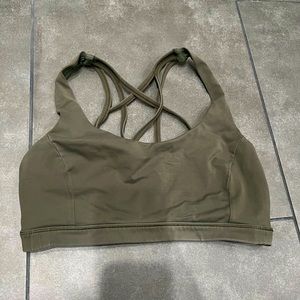 Lululemon sports bra - size 8
